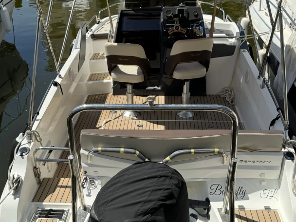 Bénéteau Flyer 6.6 SUNdeck charter bareboat or skippered in  Mandelieu-la-Napoule