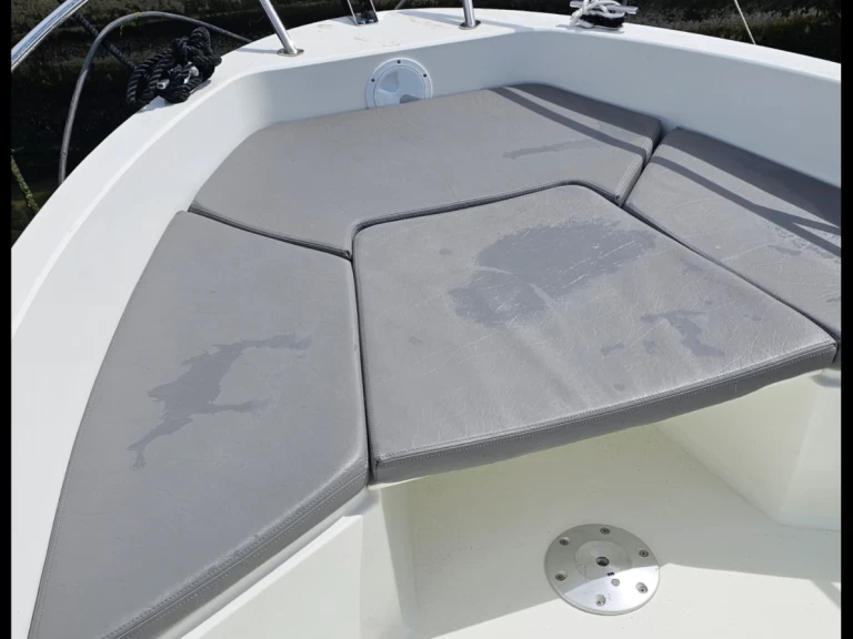 Hire Motorboat with or without skipper Pacific Craft Saint-Florent