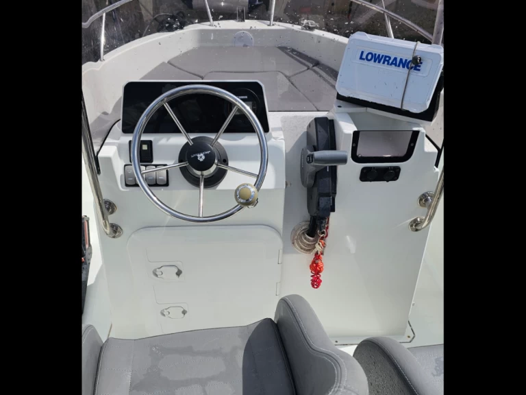 Motorboat to hire Saint-Florent at the best price