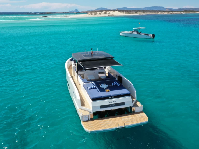Yacht hire Ibiza Town cheap 42 FULL LUXE