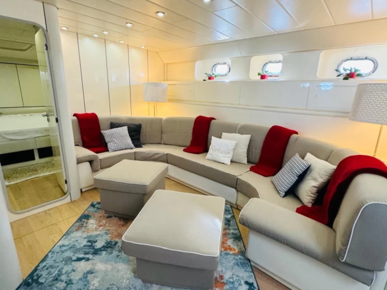 Hire a Leopard Leopard 21.50 Sport Amalfi