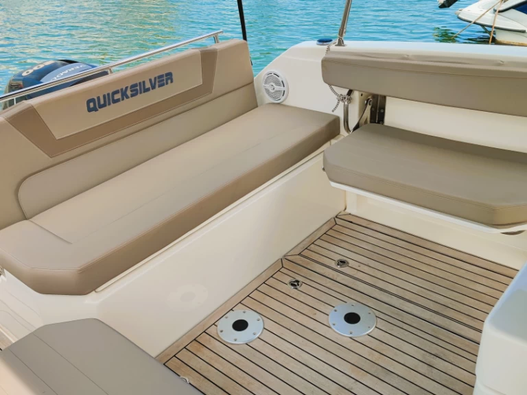 Motorboat to hire Marina De Cala D'Or at the best price