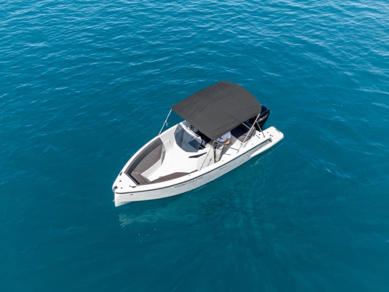 Charter a Pičuljan Squama 21 in Zadar on Samboat