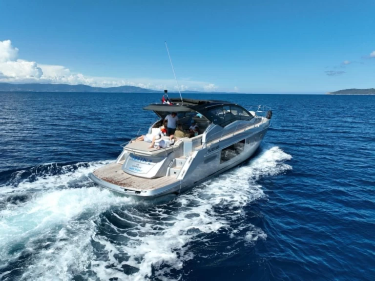 Yacht hire Saint-Tropez cheap M 44 Hard Top