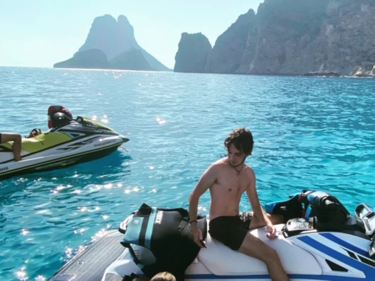 Jet ski to hire Santa Eulària des Riu at the best price