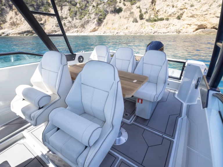 Yacht hire Santa Eulària des Riu cheap 270