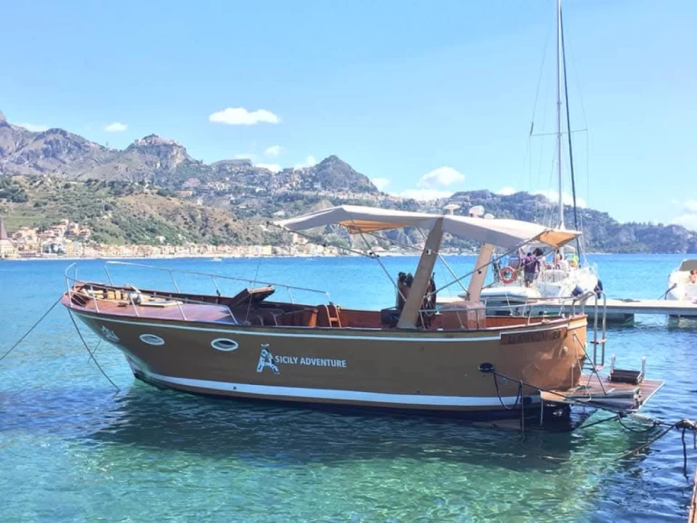 Charter a Gozzo Gozzo salentino in Taormina on Samboat