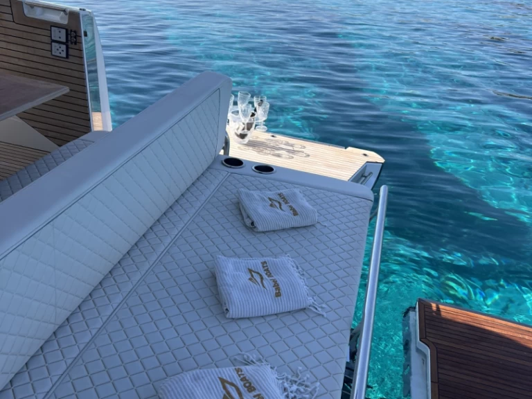 Yacht hire Santa Eulària des Riu cheap DB/43