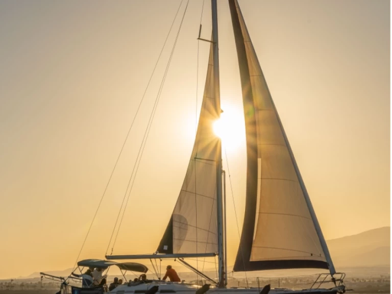 Yacht charter Puerto Deportivo Aguadulce - Bénéteau oceanis clipper 393 on SamBoat