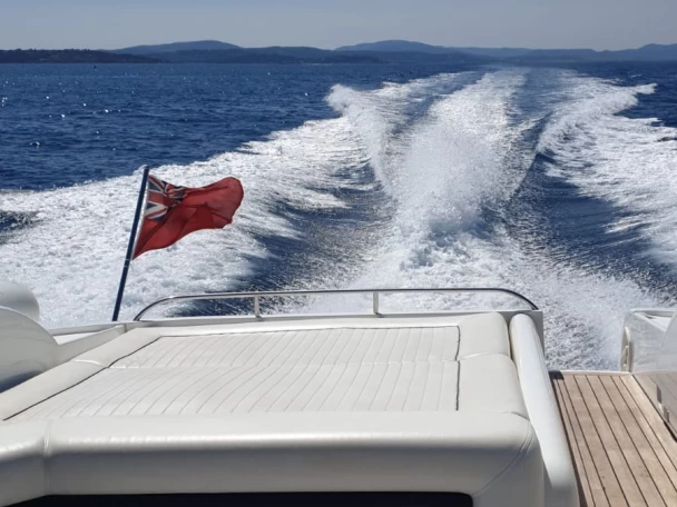 Hire Motorboat with or without skipper Sunseeker Beaulieu-sur-Mer