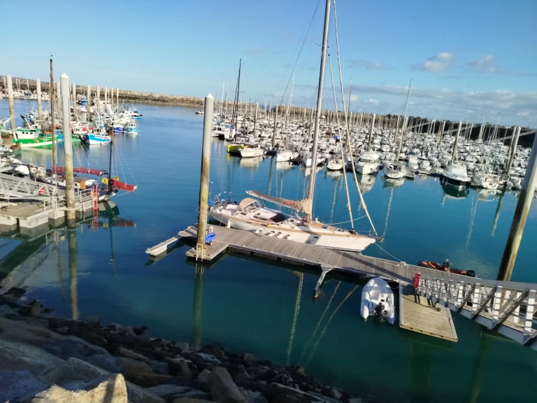 Hire Sailboat Kirie with a boat licence