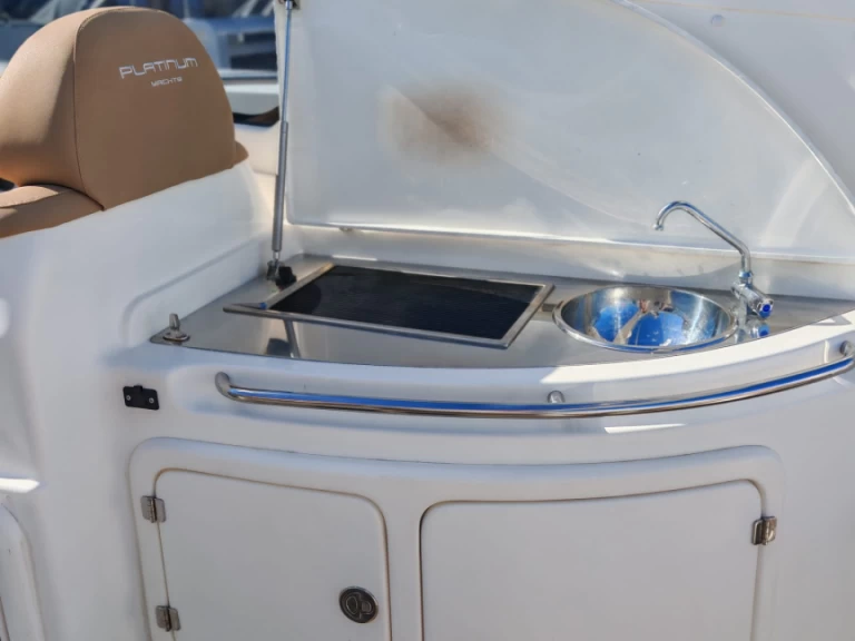 Motorboat hire in Marbella - Moa Platinum 32
