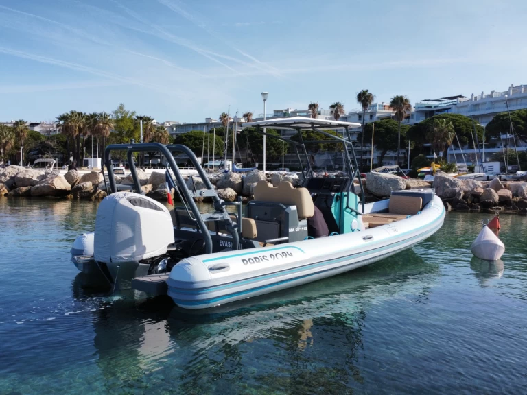 Hire a Highfield Sport 700 Cannes