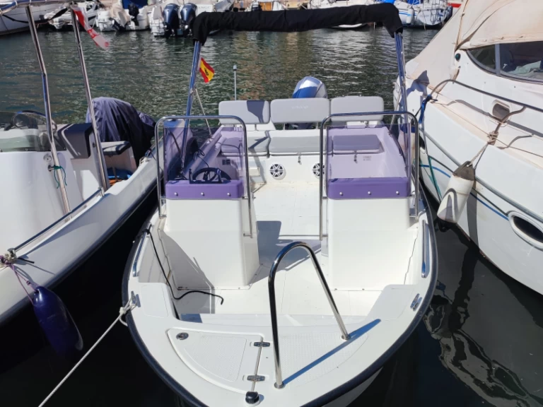 Yacht hire Port Saplaya cheap N 585