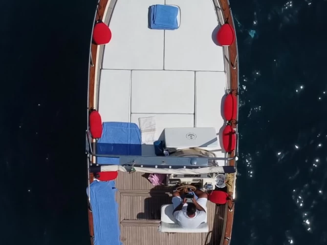 Yacht hire Sorrento cheap Apremare 28