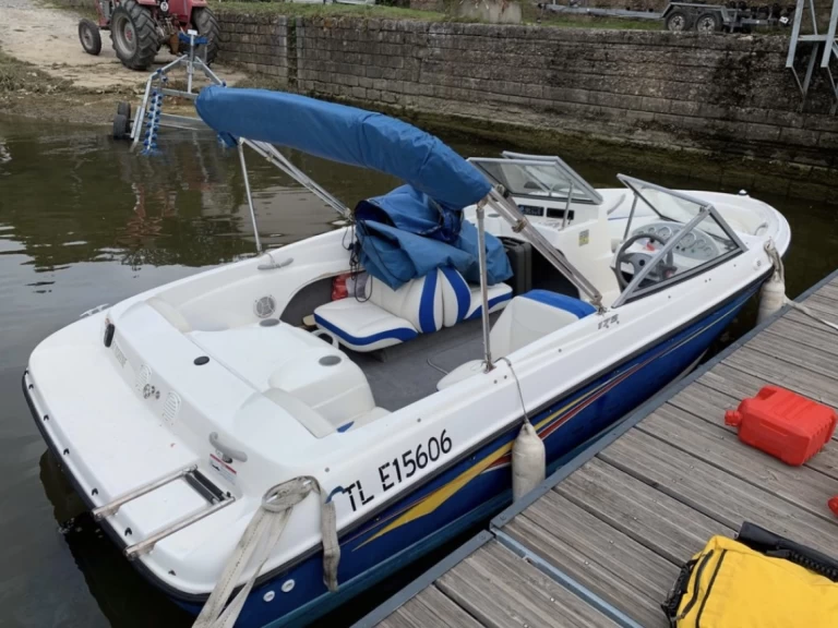 Yacht charter Le Havre - Bayliner Bayliner 175 on SamBoat