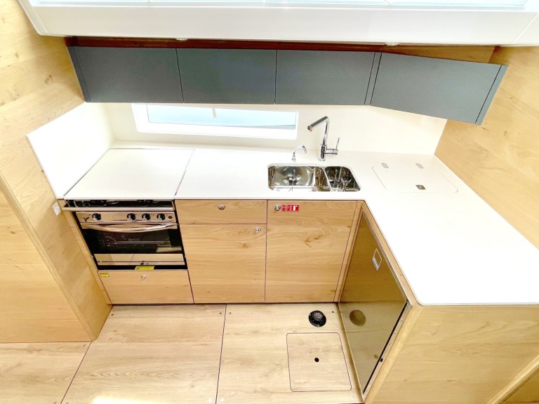 Charter a Elan Impression 45 in Pirovac on Samboat