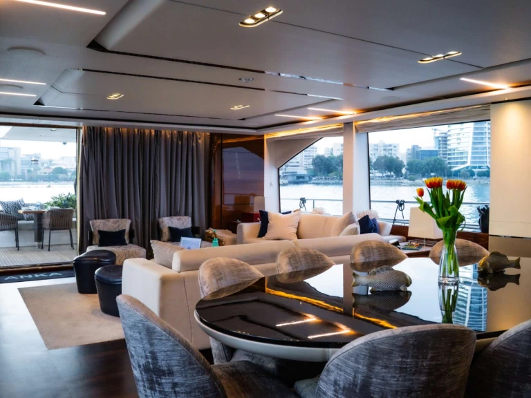 Luxury Yacht to hire Athens at the best price