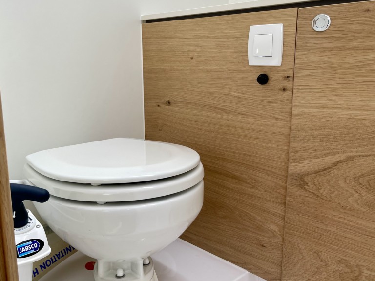 Hire a Elan Impression 45 Pirovac