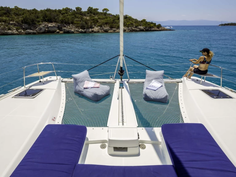 Hire a Lagoon ZANGA  Porto Cheli