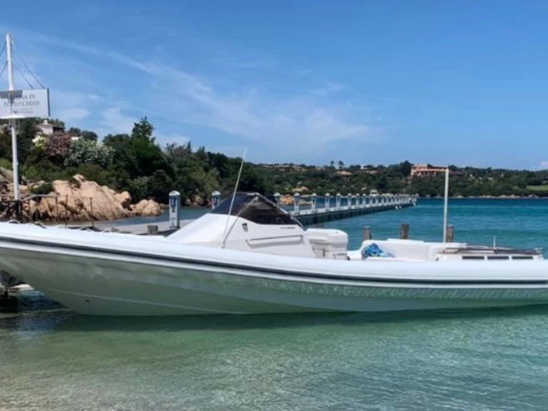 Hire RIB Magazzu with a boat licence