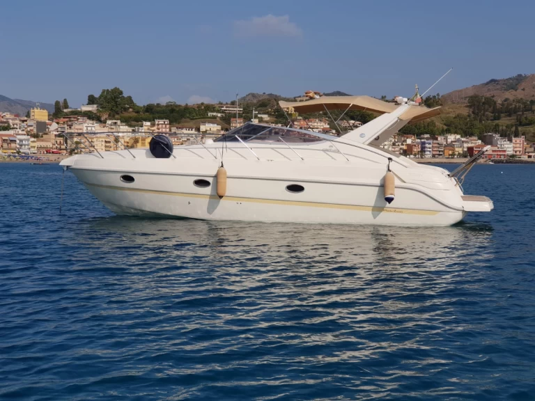 Hire a Cranchi Zaffiro 34 Taormina
