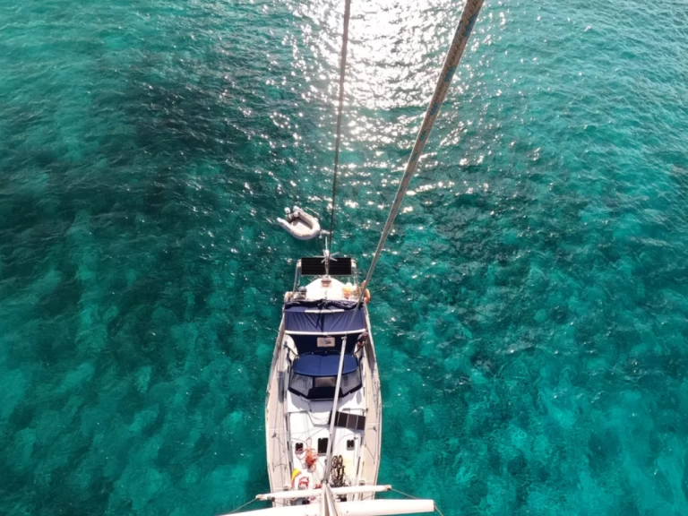 Charter a Kirie Feeling 486 in Carnon-Plage on Samboat