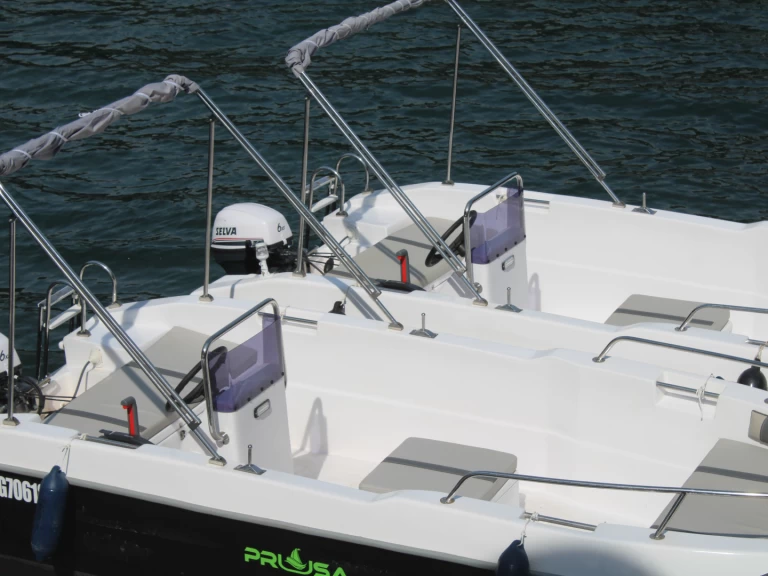 Hire Motorboat with or without skipper PRUSA MARINE TEKNE IMALAT Agay