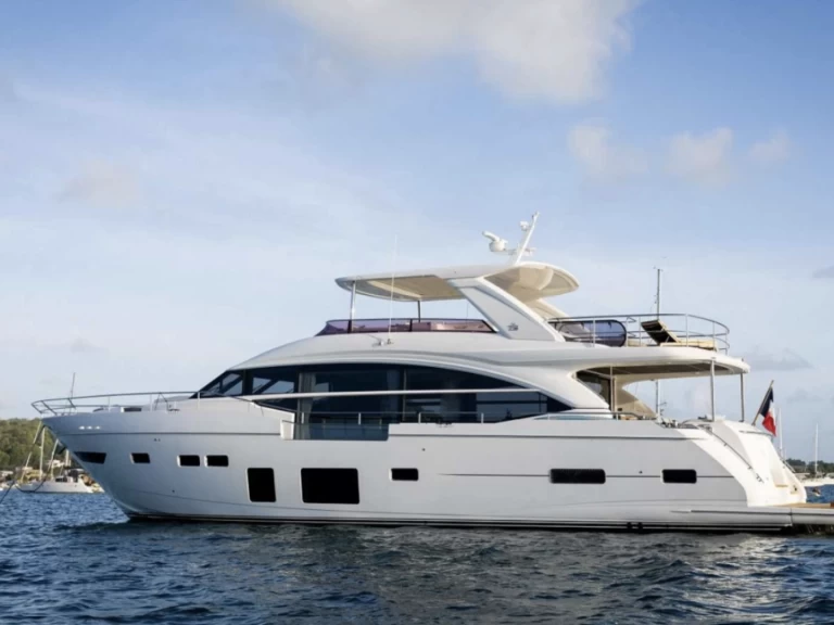 Yacht charter Le Marin - Princess, UK SORANA II on SamBoat