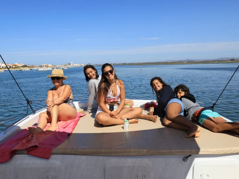 Cheetah Marine WOW 8.9 charter bareboat or skippered in  Faro