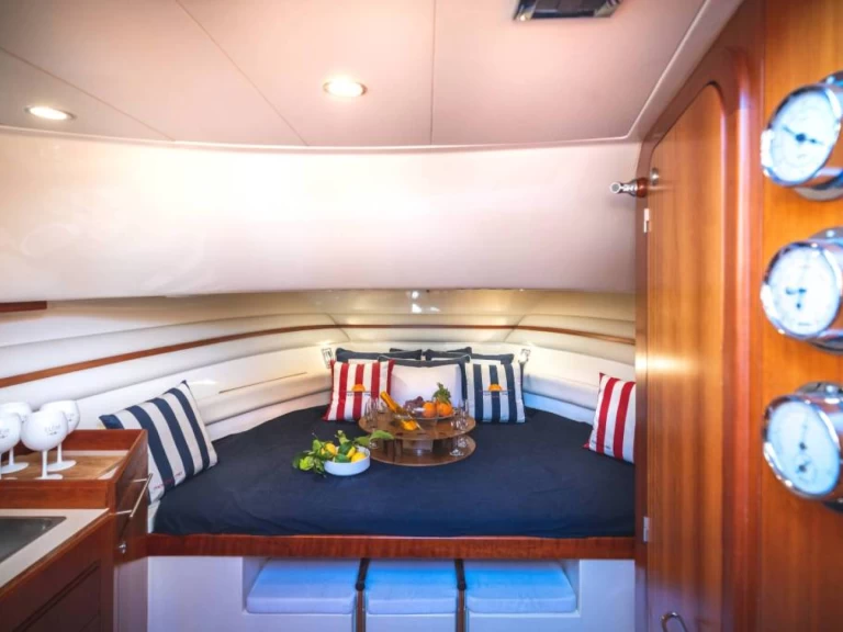 Yacht charter Sorrento - Apreamare Apremare 38 on SamBoat