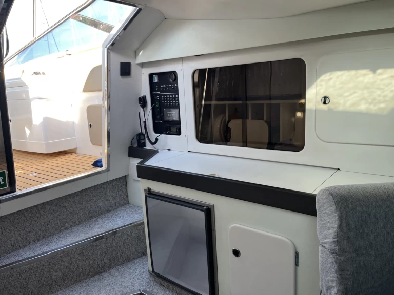 Hire a Sunseeker Thunderhawk 43 Palma de Mallorca