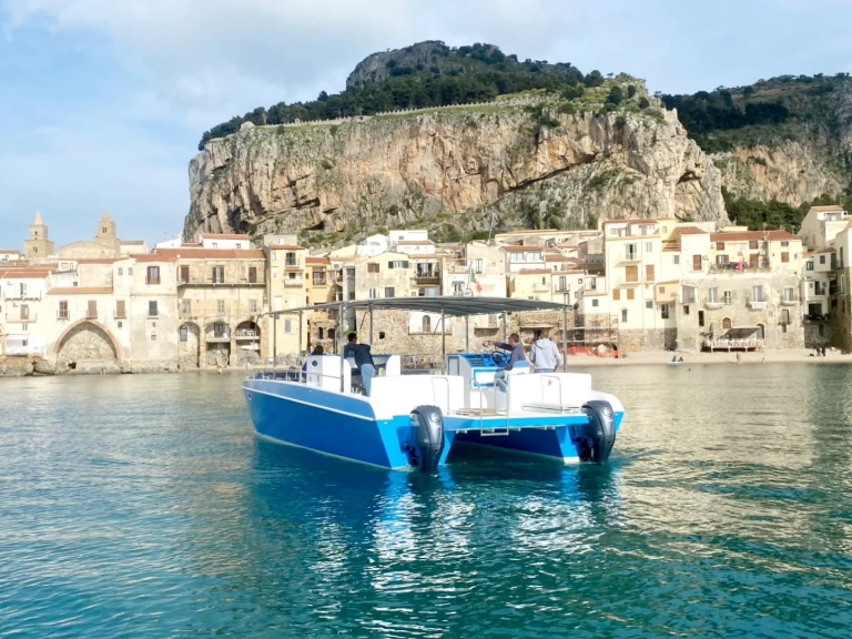 Hire a Easy cat Easy Cat Cefalù