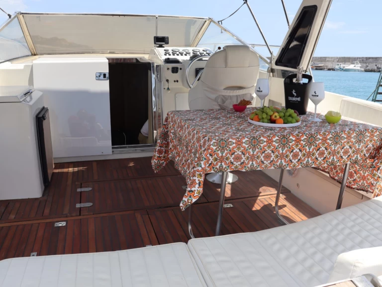 Hire a Shuttle Shuttle 43 Taormina