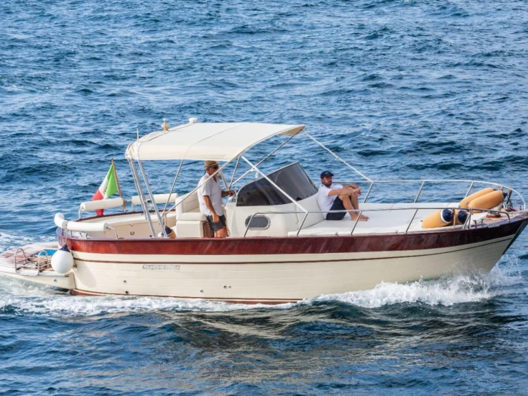 Yacht hire Sorrento cheap 9 Open