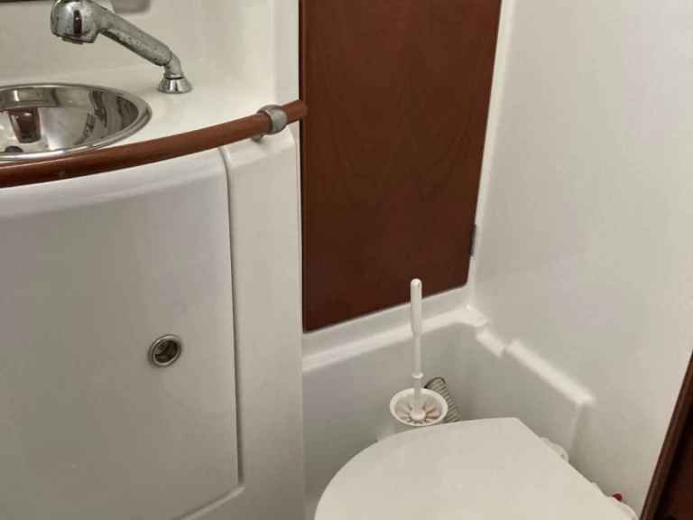 Bénéteau Beneteau 50 charter bareboat or skippered in  Níkiti