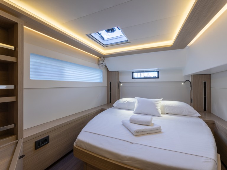 Yacht charter Split - Lagoon Lagoon 46 on SamBoat