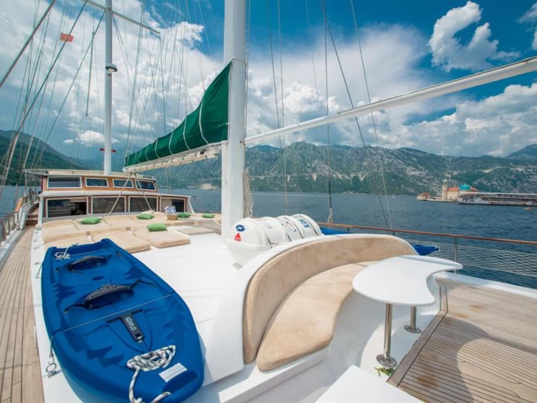 Charter a Custom Made Gulet in Fethiye on Samboat