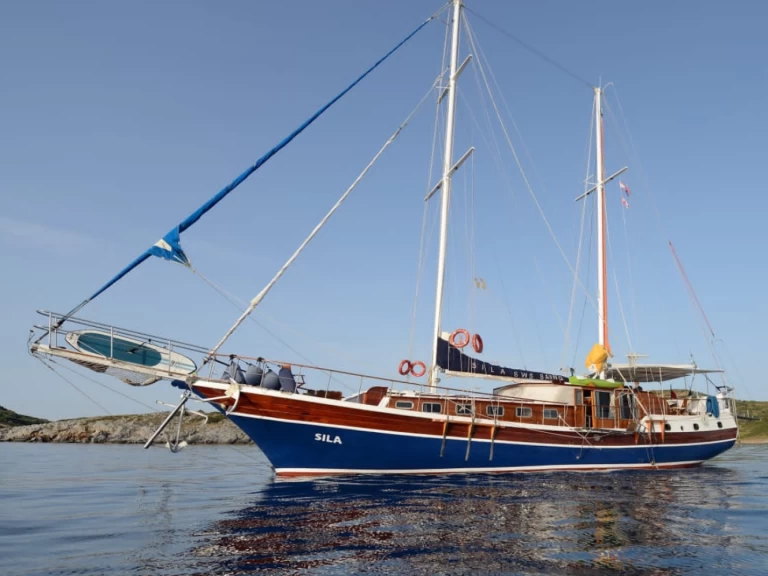 Hire Luxury Yacht Custom built - Bodrum with a boat licence