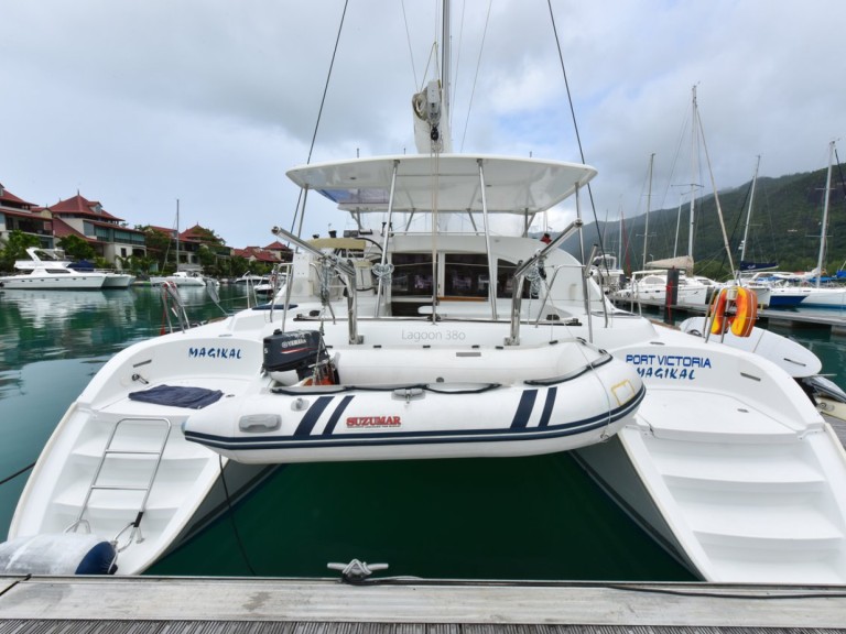 Hire a Lagoon Lagoon 380 Ko Chang (Koh Chang)