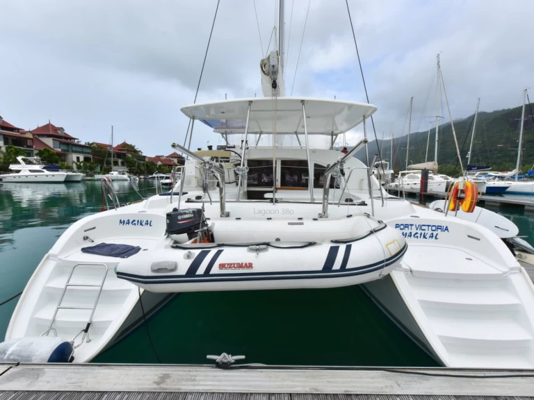 Hire a Lagoon Lagoon 380 Ko Chang (Koh Chang)