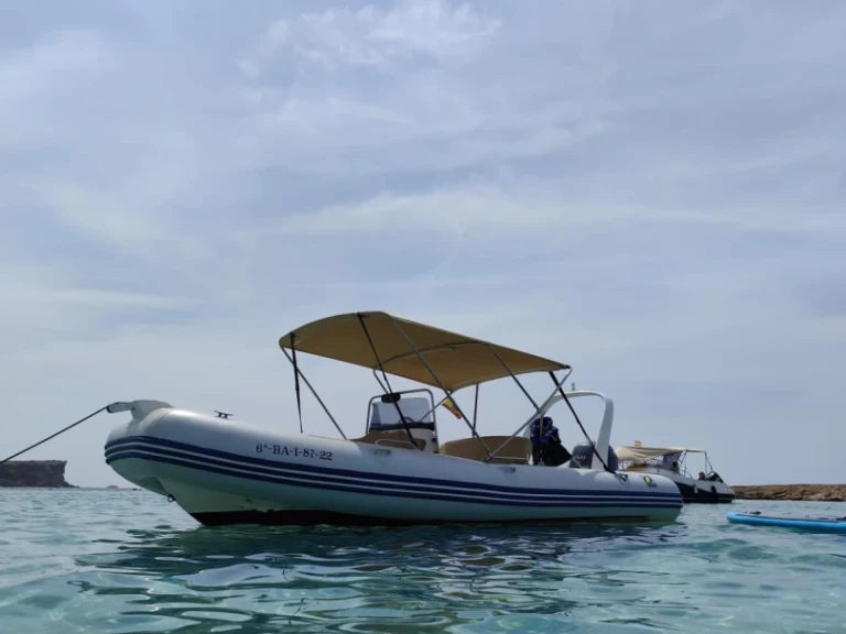 Yacht hire Sitges cheap Medline 2 
