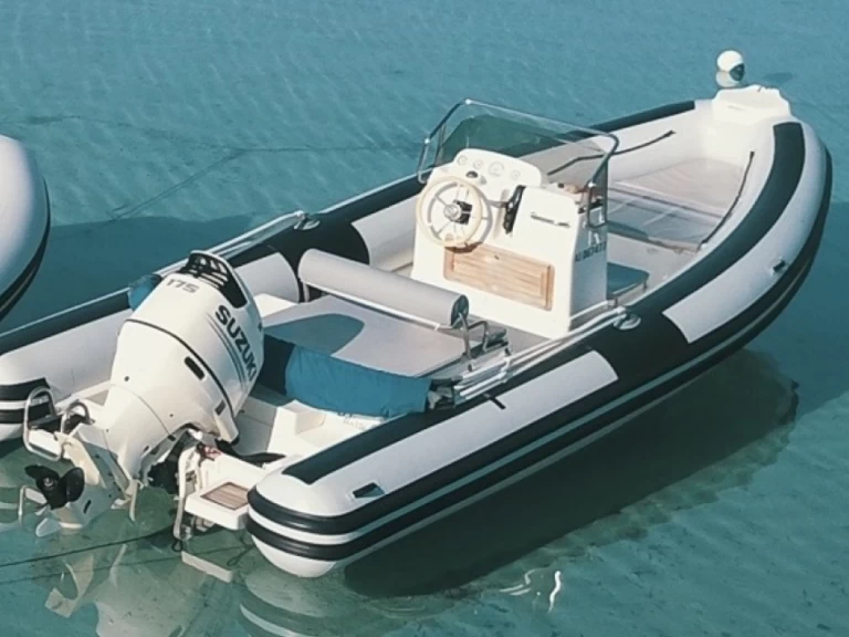 Hire RIB with or without skipper Joker Boat Porto-Vecchio