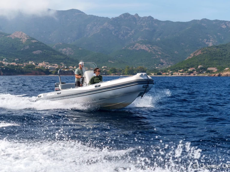 Adventure vesta 585 charter bareboat or skippered in  Galéria