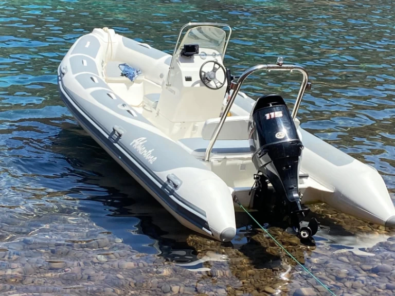 Hire a Adventure vesta 585 Galéria