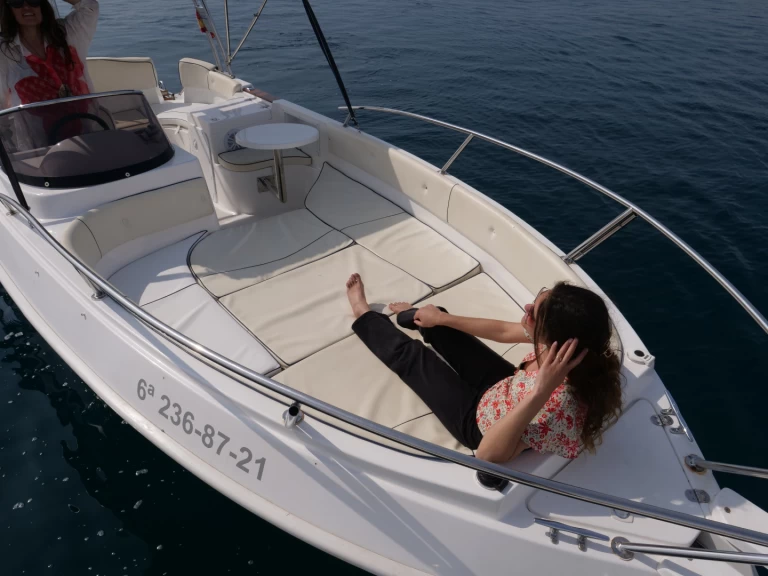 Hire Motorboat with or without skipper Marinello Empuriabrava