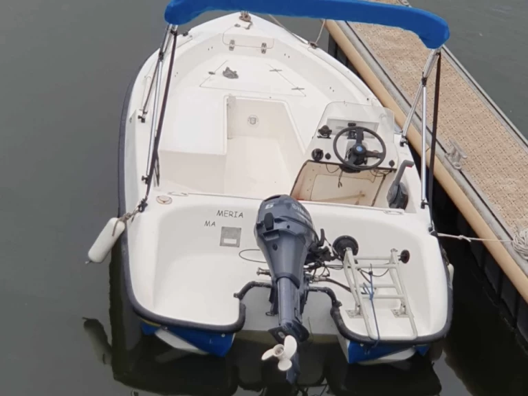 Motorboat hire in Belleville-en-Beaujolais - Canyon Rebel 14