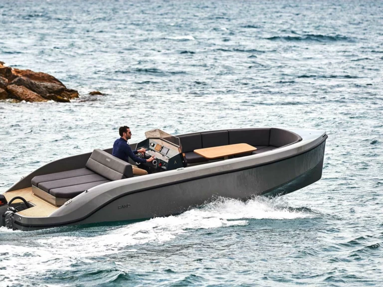 RAND BOAT 24 charter bareboat or skippered in  Vannes