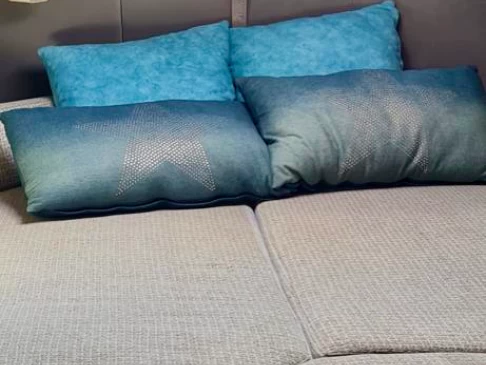 Motorboat hire in Port de Mataró - Cranchi Cruiser 32