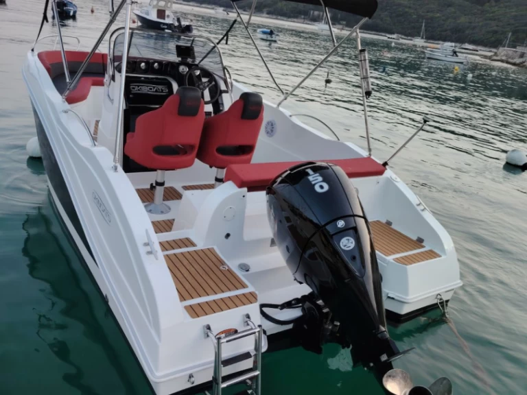 Charter a Barracuda 545 in Rabac on Samboat